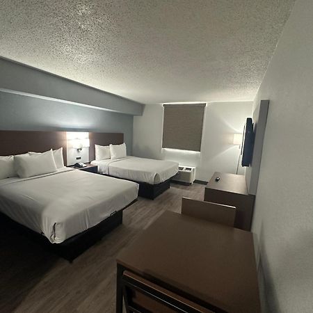Suburban Studios Chester I-95 Экстерьер фото