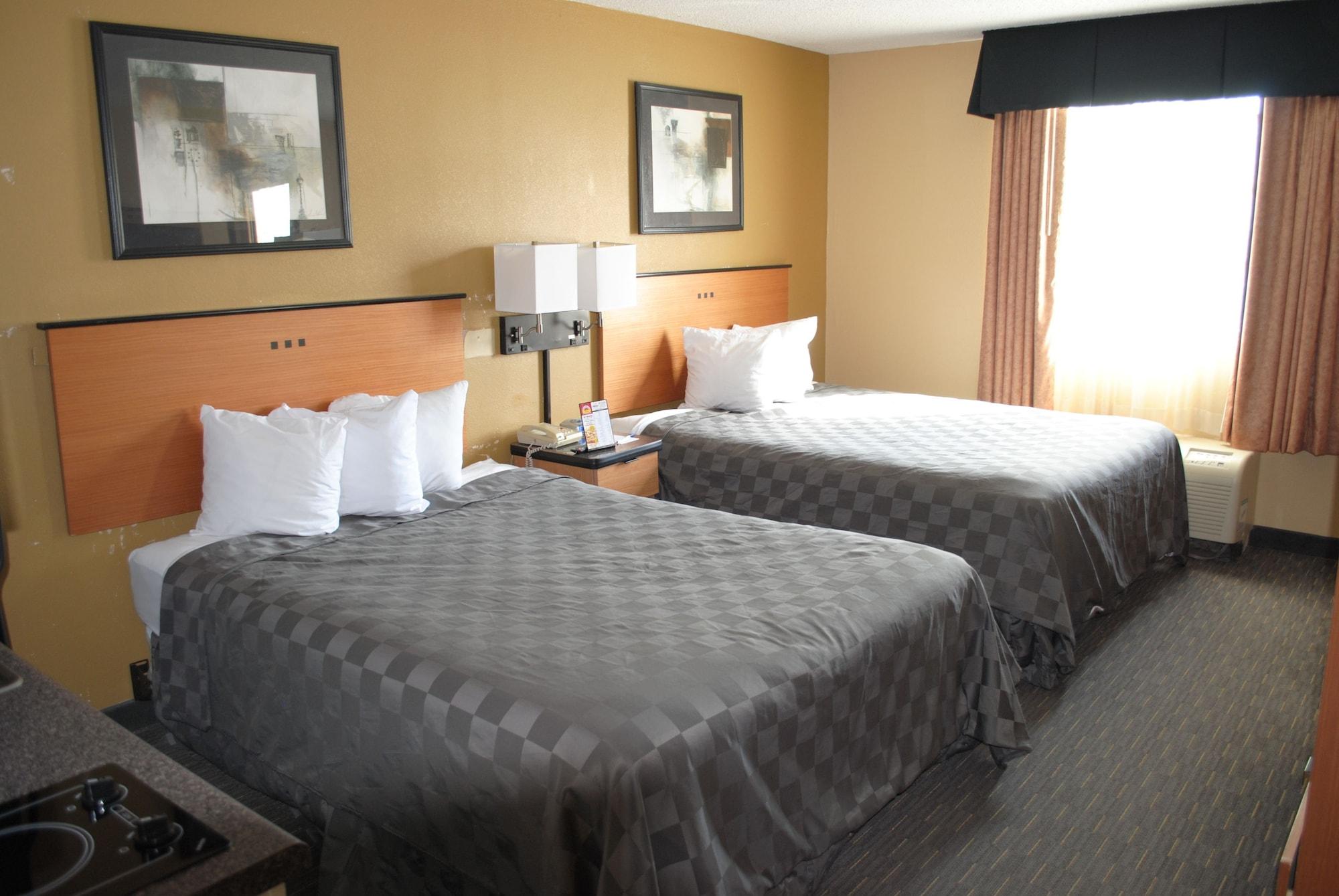 Suburban Studios Chester I-95 Экстерьер фото
