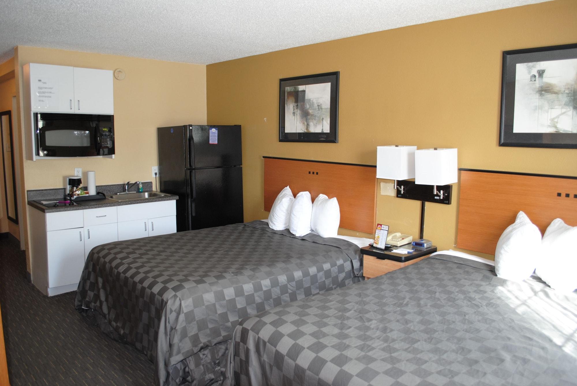 Suburban Studios Chester I-95 Экстерьер фото
