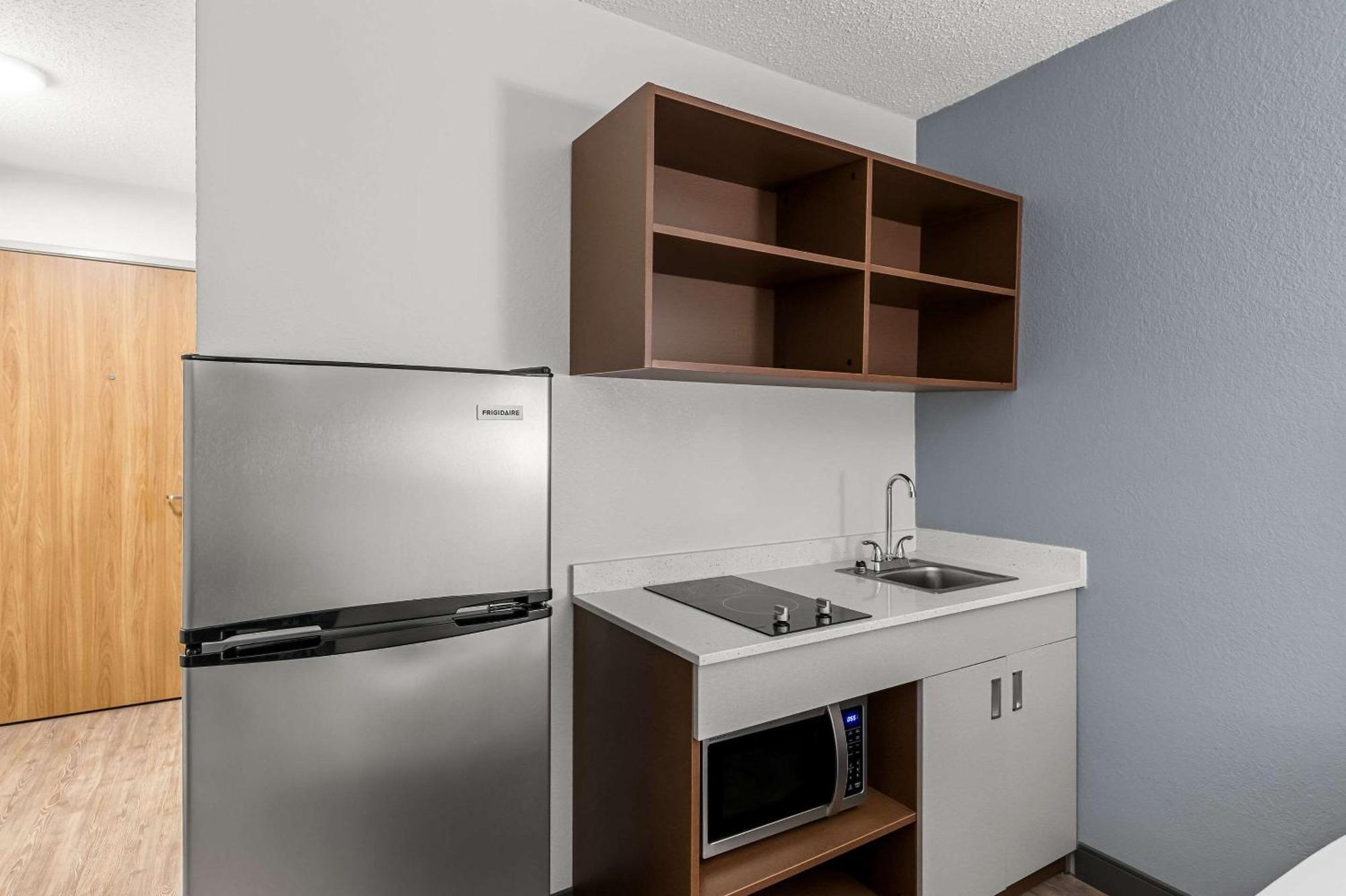 Suburban Studios Chester I-95 Экстерьер фото