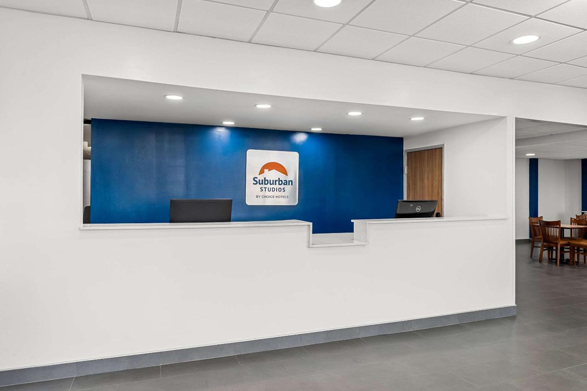Suburban Studios Chester I-95 Экстерьер фото