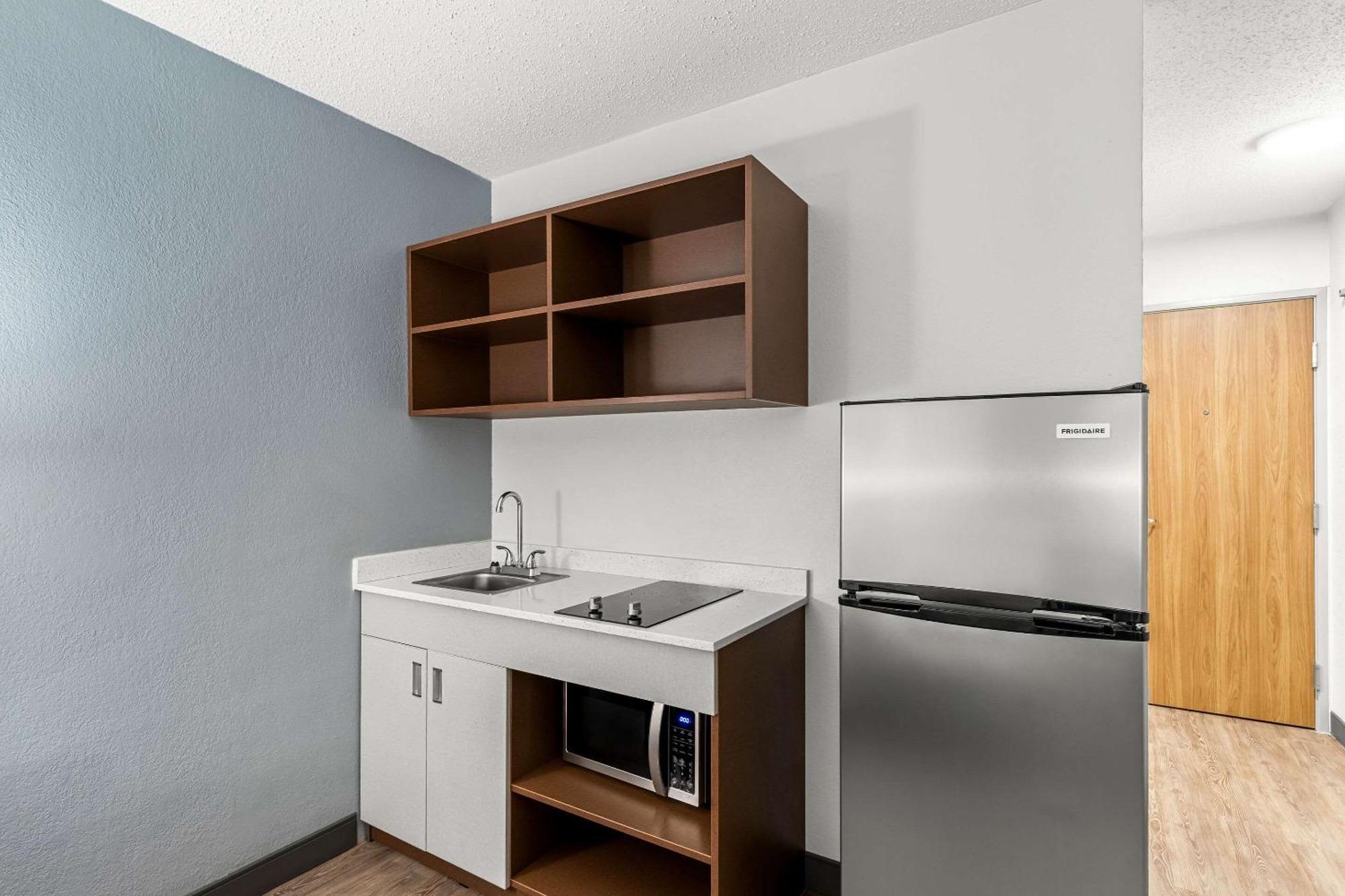 Suburban Studios Chester I-95 Экстерьер фото